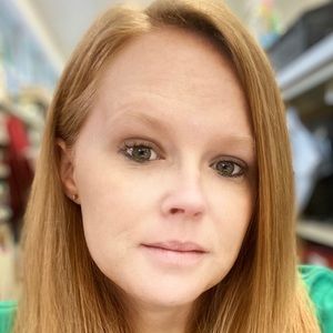 Meet your Posher, Wendie